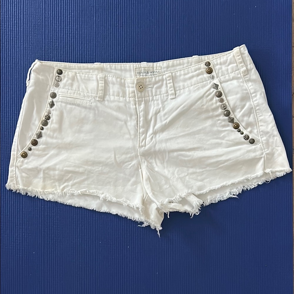 White Frayed Hem Women Shorts